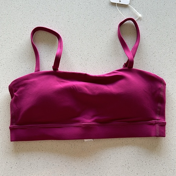 Butterluxe Adjustable Spaghetti Thin Strap Sports Bra - Picture 6 of 6